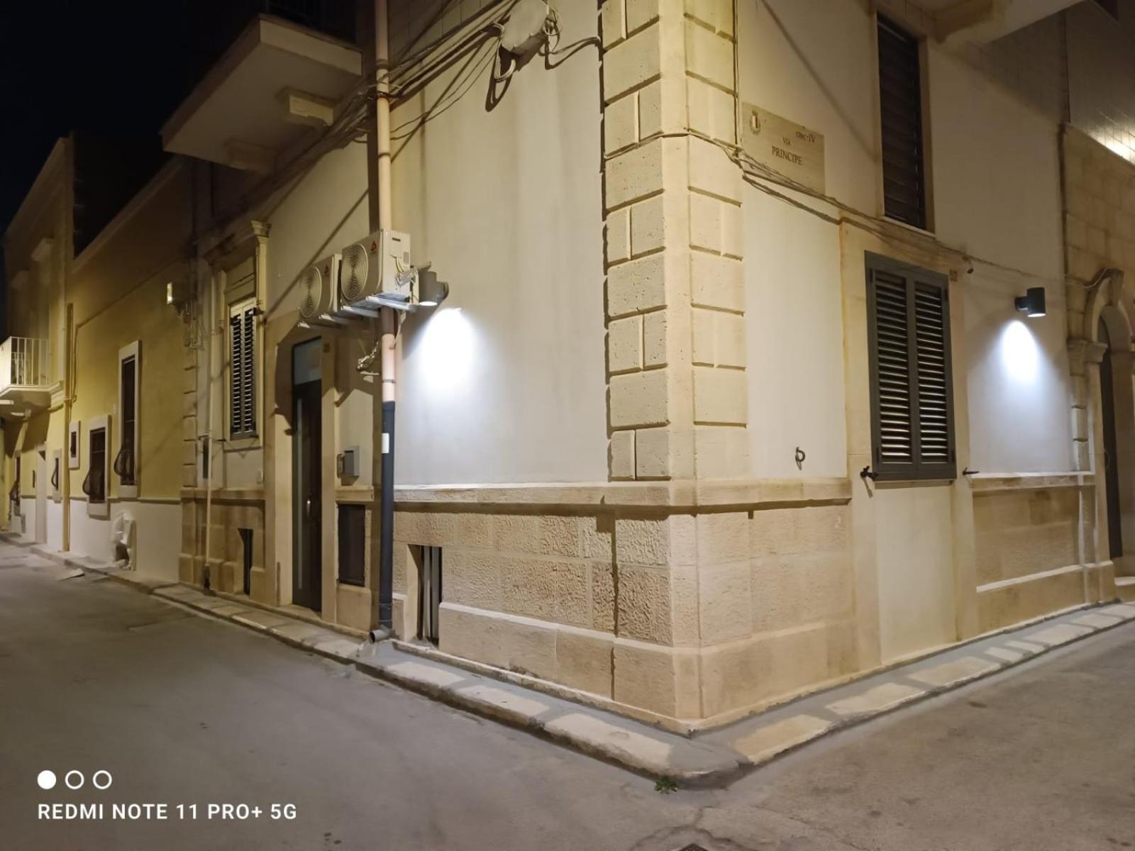 Principe Michelangelo Apartment Bari Exterior photo