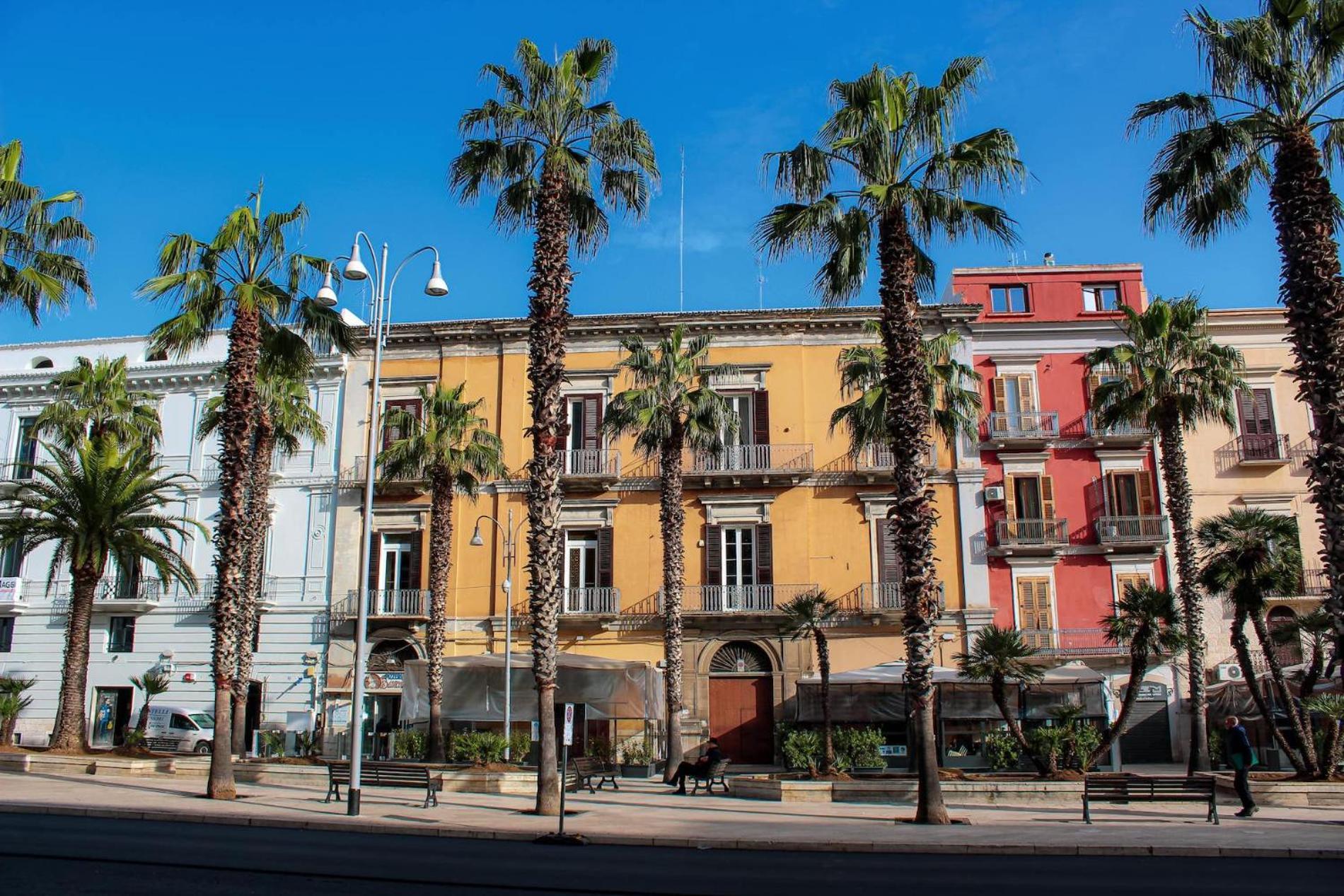 Principe Michelangelo Apartment Bari Exterior photo
